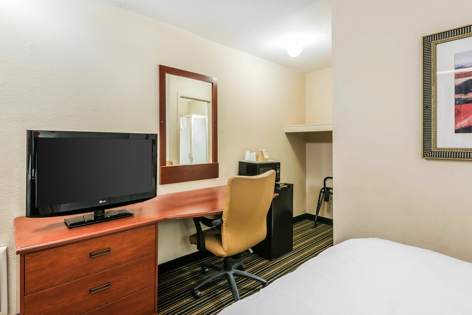 Rodeway Inn & Suites Columbia Exterior foto