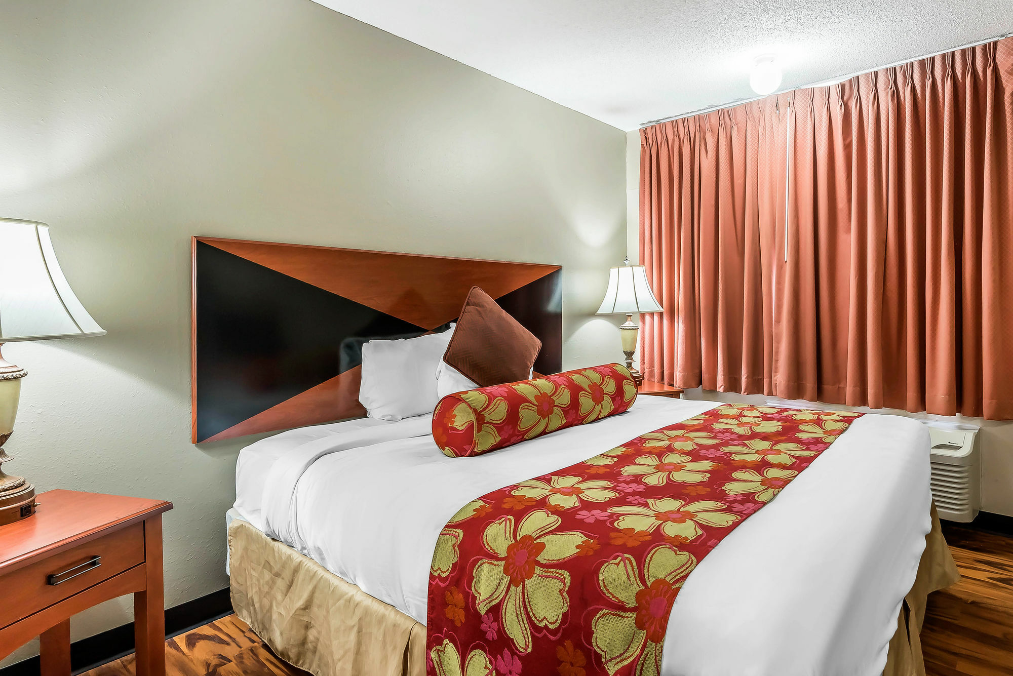 Rodeway Inn & Suites Columbia Exterior foto